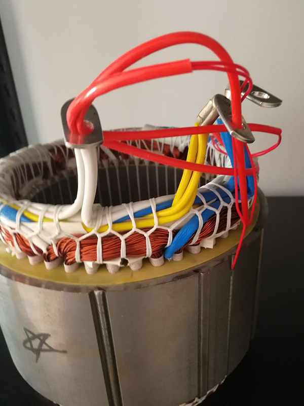 赋能新能源，守护未来—苏州pg电子玻纤套管引领行业绿色发展