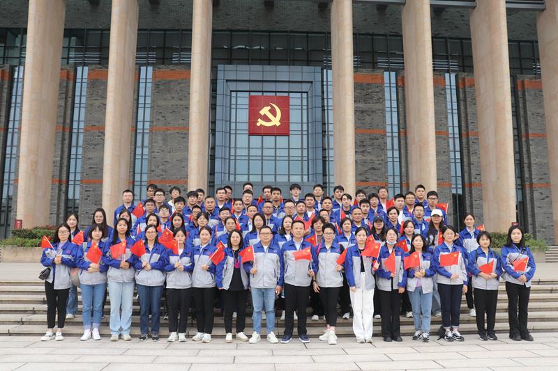 pg电子17周年司庆暨红色之旅活动