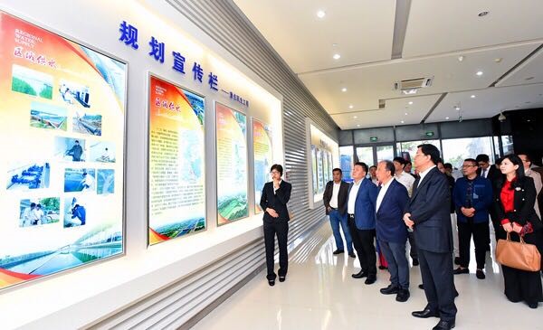 pg电子朱总受邀出席2017名企高管扬州行！