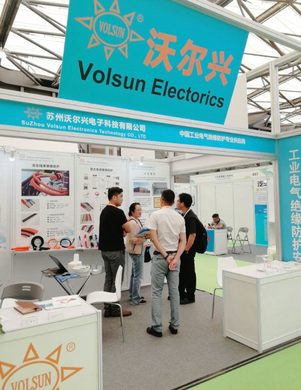pg电子参加EV CHINA 2018 上海三电展览会